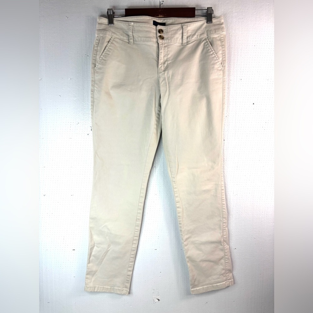 American Eagle Outfitters Straight Leg Pants in Light Cream